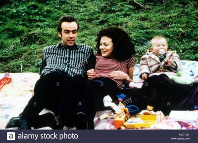the-james-gang-from-left-john-hannah-helen-mccrory-1997-polygram-filmed-HCTR3K.jpg